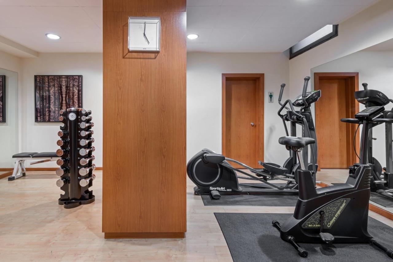 Ac Hotel Aravaca By Marriott Madrid Luaran gambar