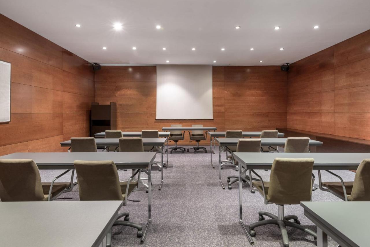 Ac Hotel Aravaca By Marriott Madrid Luaran gambar